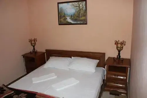 Будва: Guest House Zlatibor