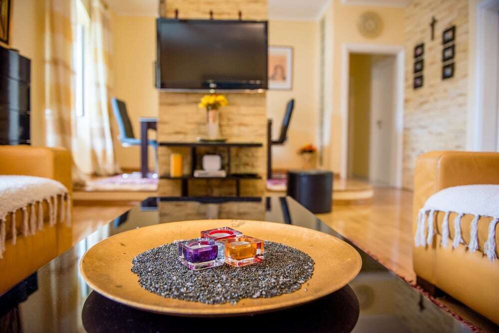 Доброта: Apartments Konoba 224