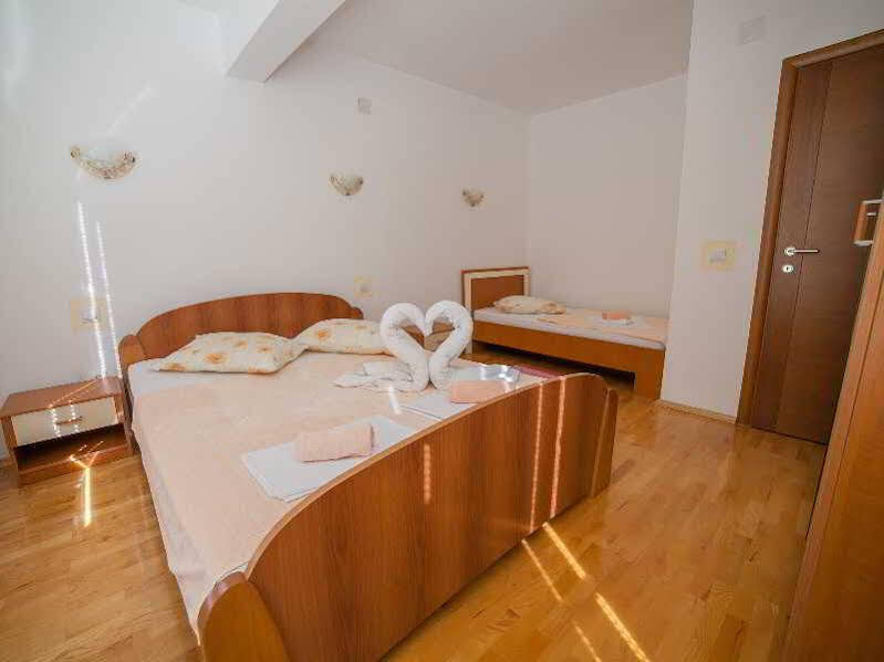 Бульярица: Apartments Jovicevic