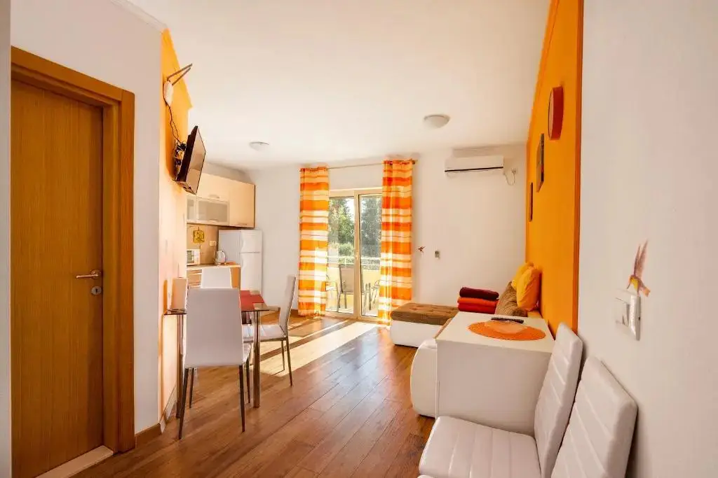 Тиват: Apartments Viktoria