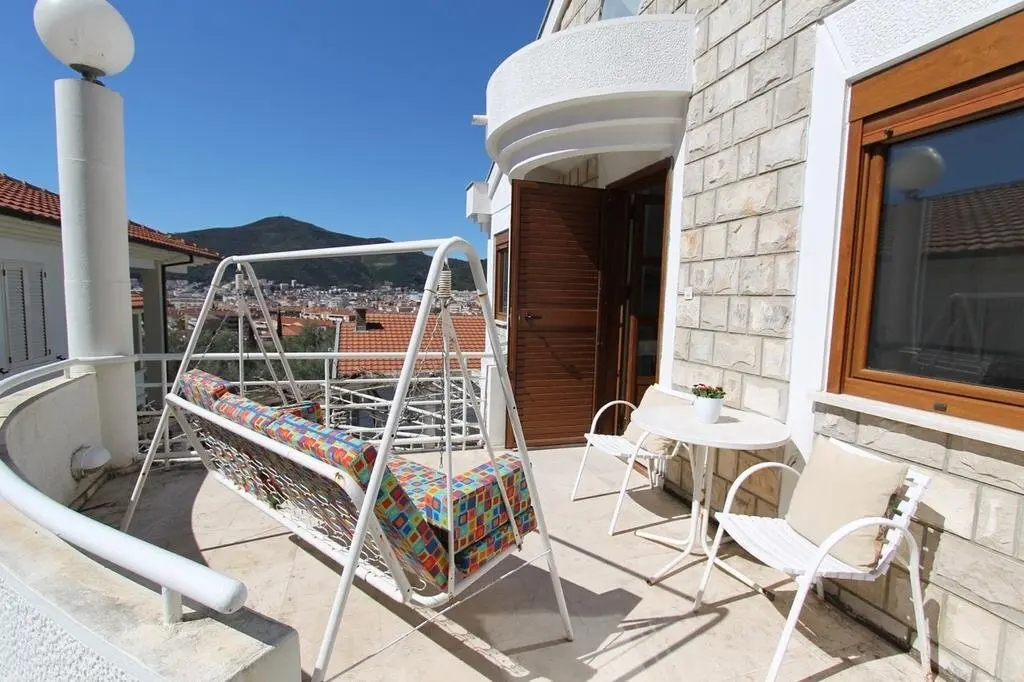 Будва: Villa Antic
