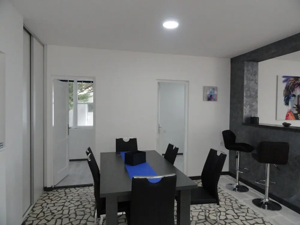 Петровац: Petrovac Holiday House with pool