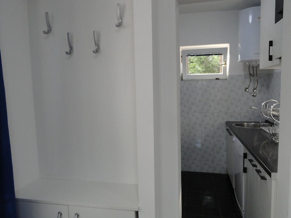 Петровац: Petrovac Holiday House with pool