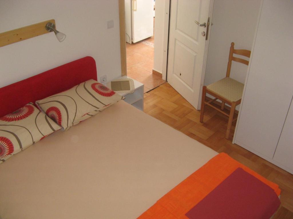 Доброта: Apartments Dobrota