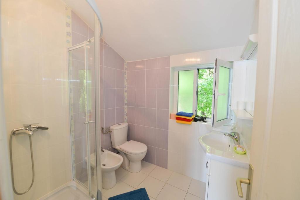 Доброта: Apartments Dobrota