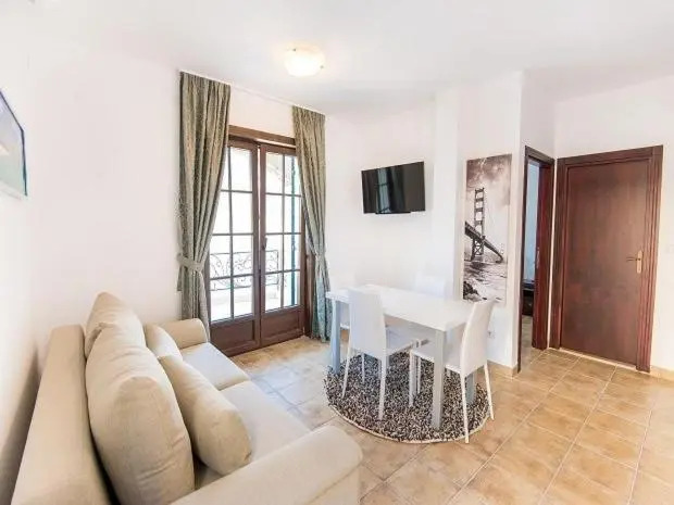 Столив: Apartments Boka Vista