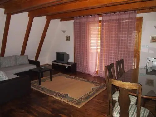 Жабляк: Sun Valley Chalets