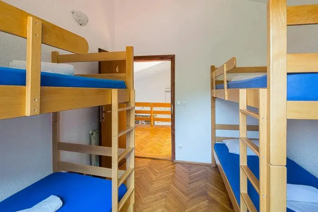Ульцинь: Hostel Pirate