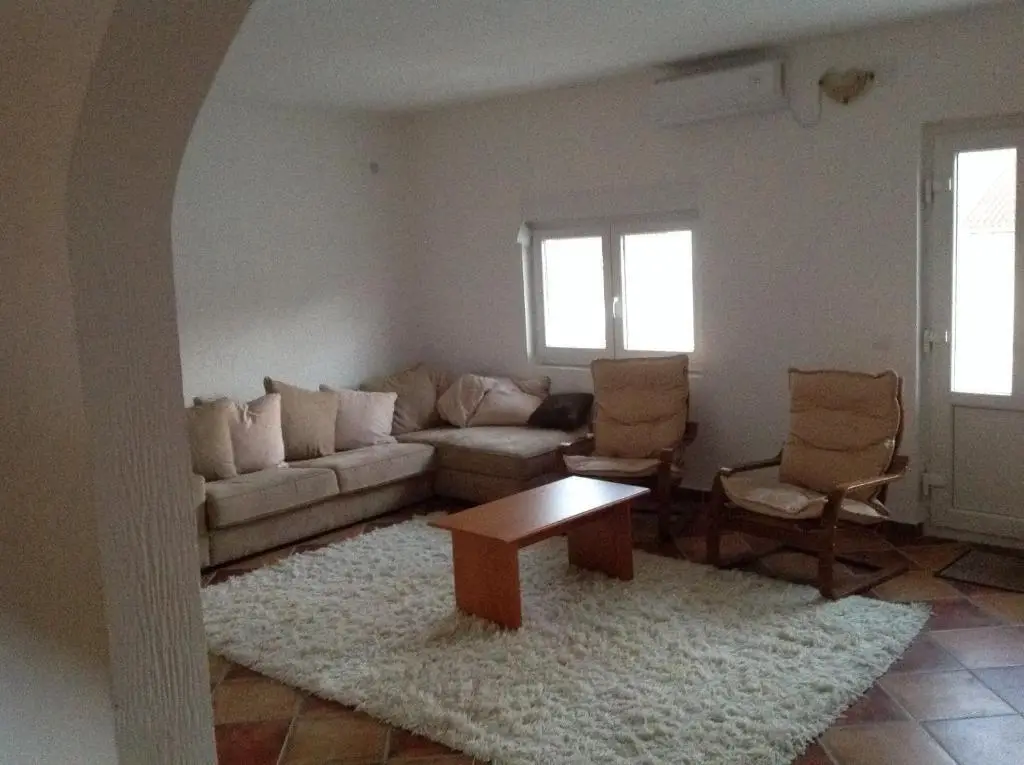 Тиват: Guest House "Paradise"