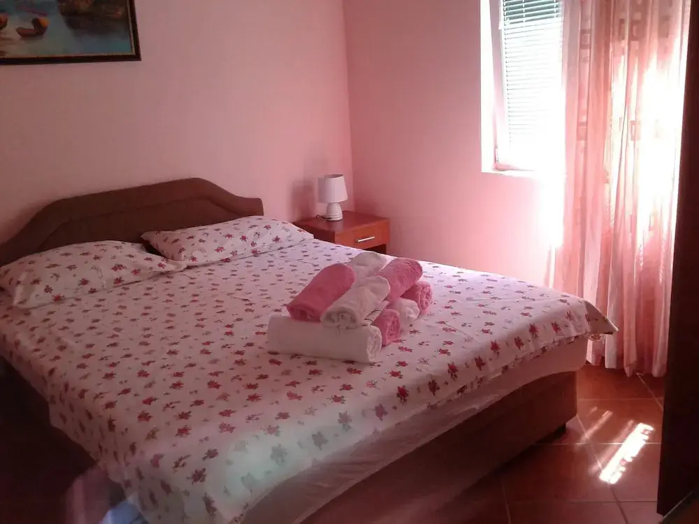 Тиват: Apartments Tasija