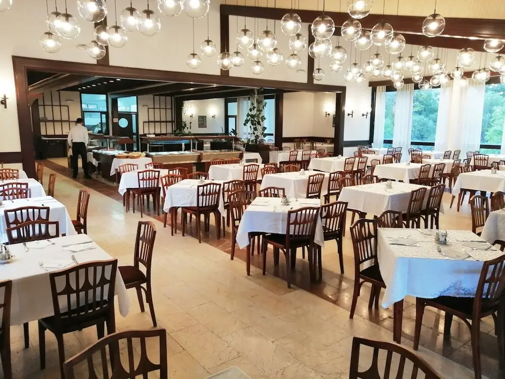 Чань: Hotel Zlatibor