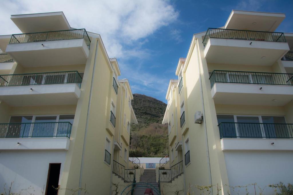 Баошичи: Adriadome Apartments