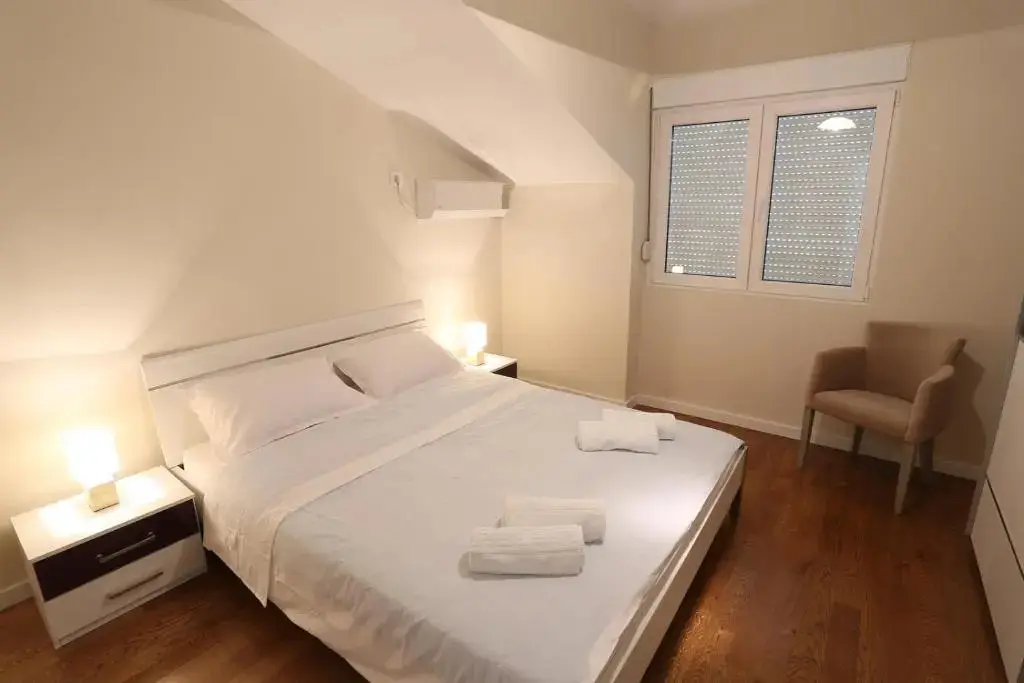 Баошичи: Adriadome Apartments