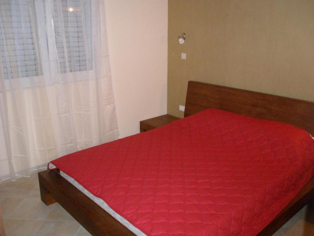 Петровац: Apartments LILA AUREA