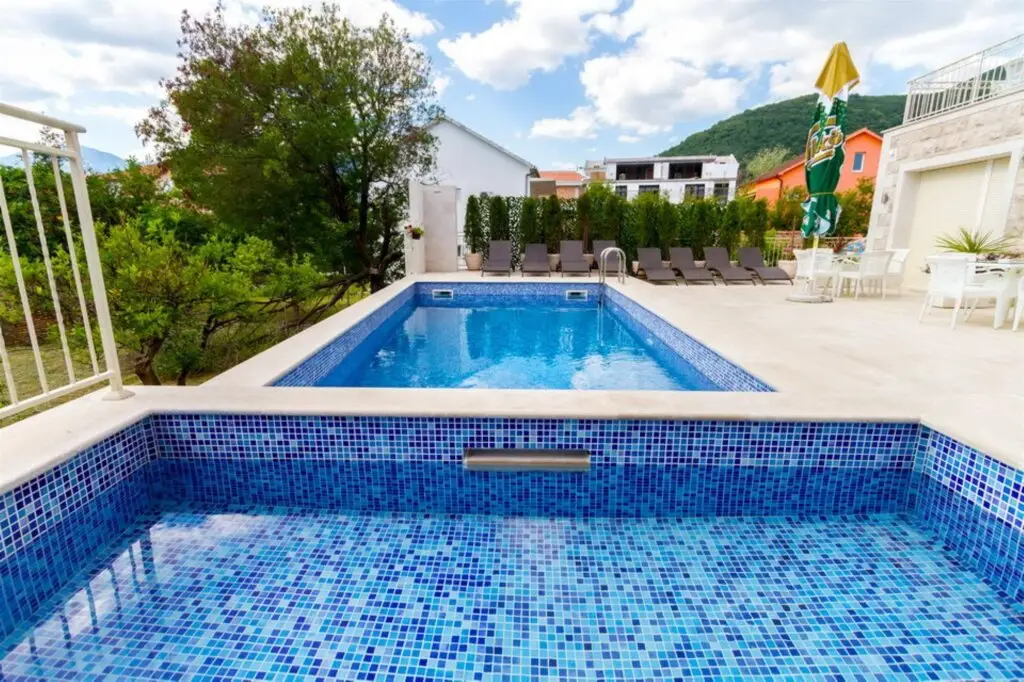 Тиват: Sea Point Apart hotel Tivat