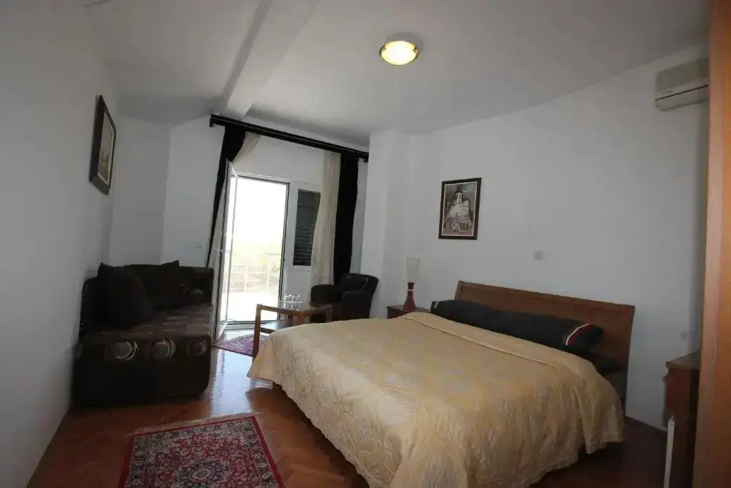 Вирпазар: Hotel Vir