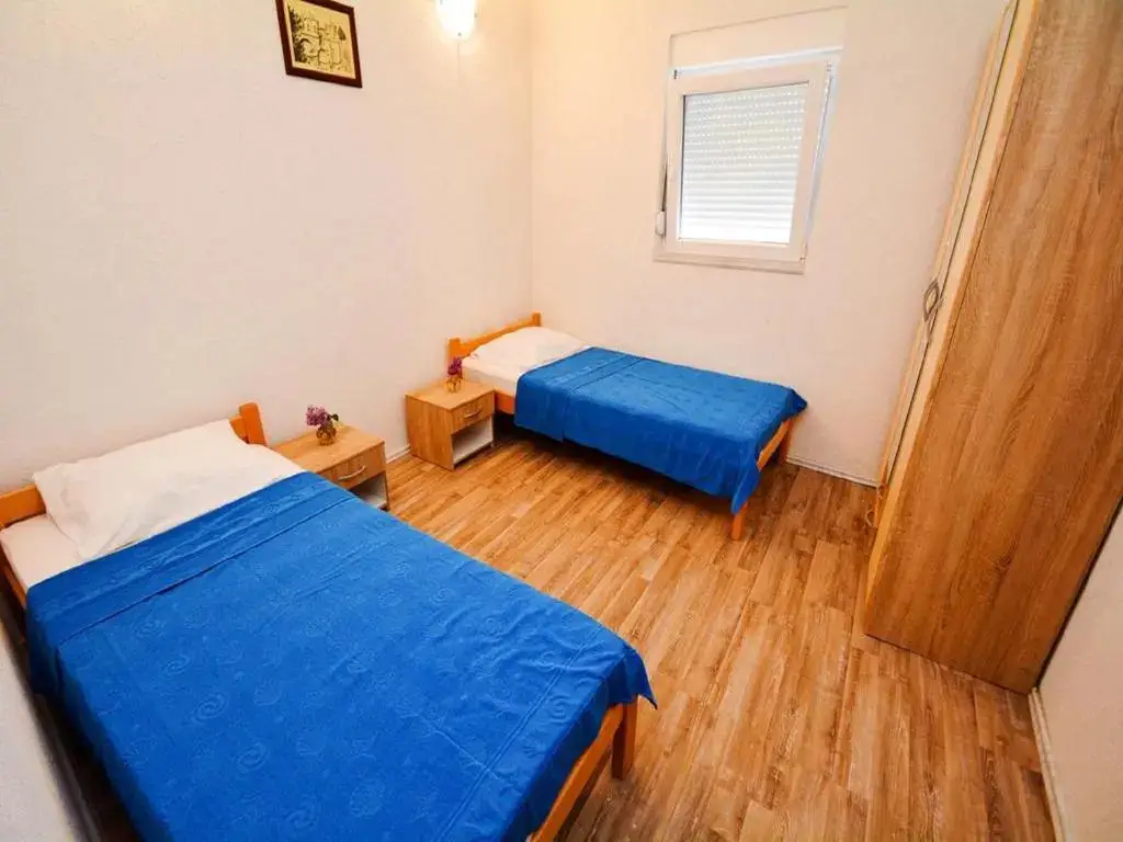 Тиват: Apartments Bella di Boka