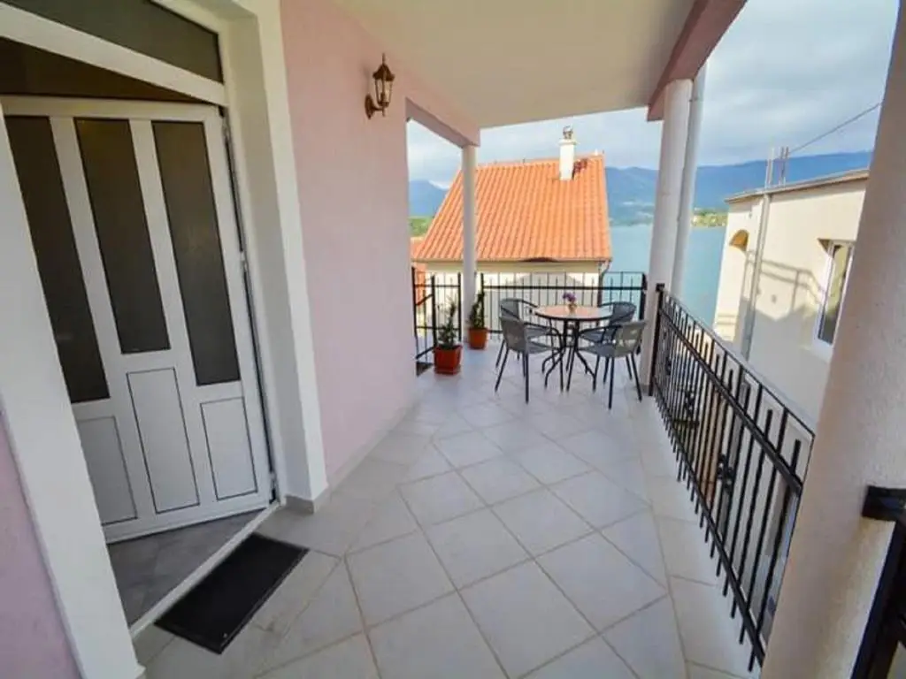 Тиват: Apartments Bella di Boka
