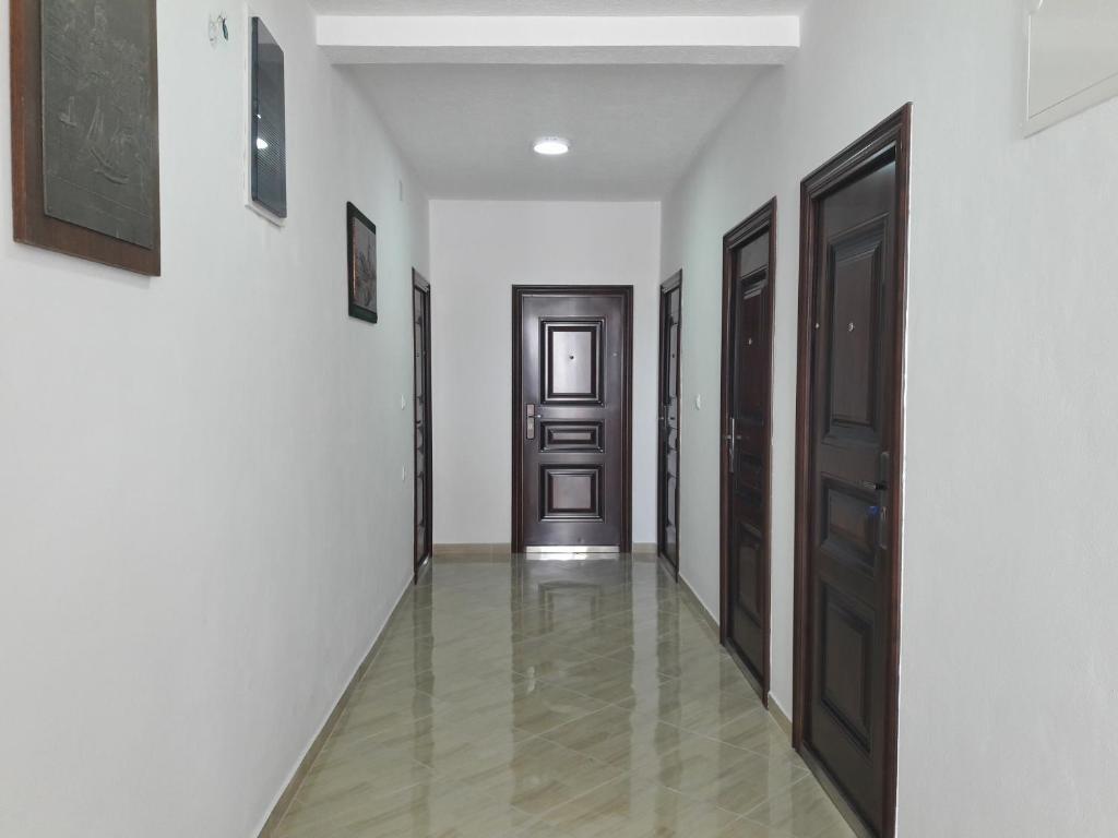 Ульцинь: Vukli Apartments