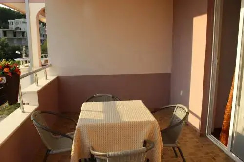 Ульцинь: Apartments Fat e Jet