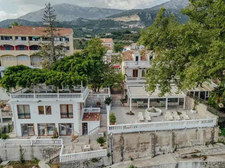 Херцег-Нови: Apartments Belvedere