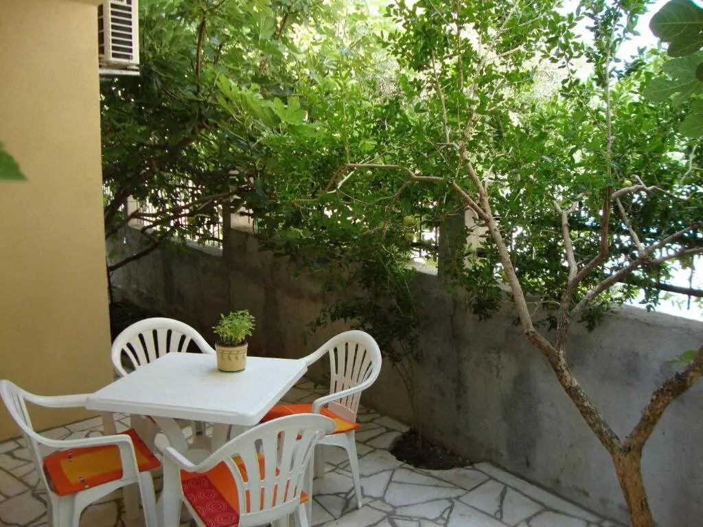 Петровац: Apartmani Agape