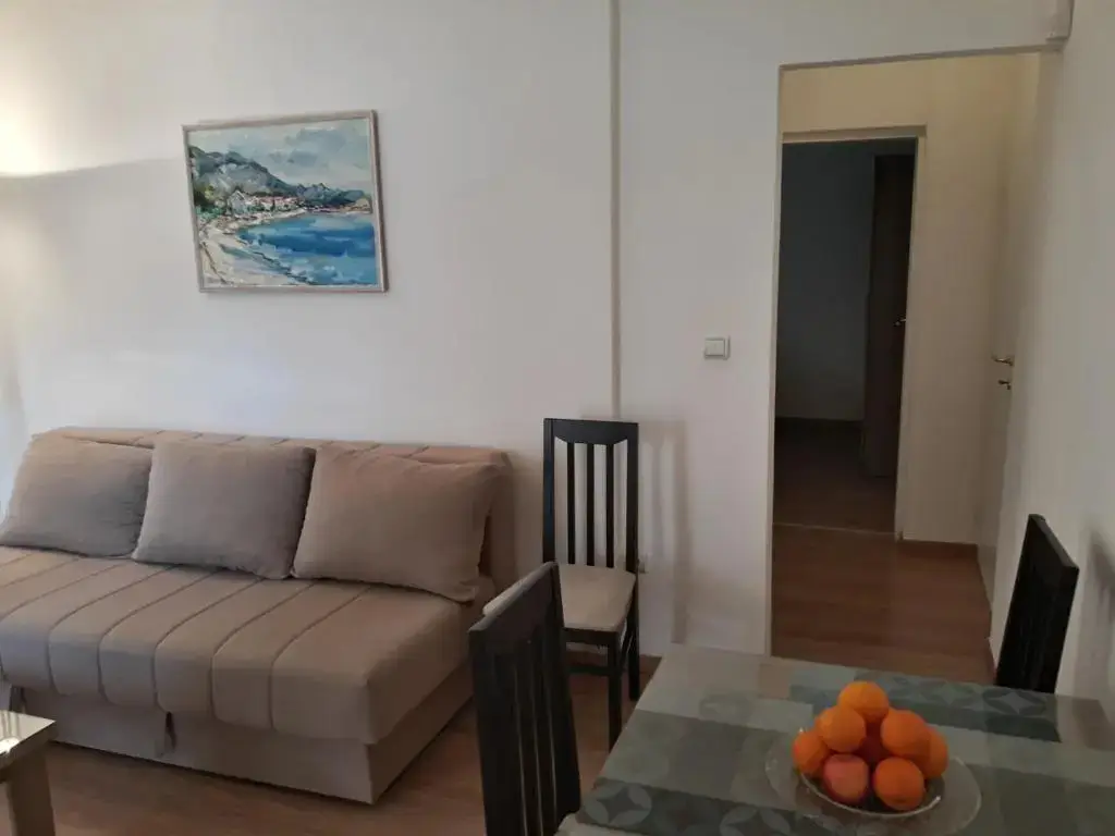 Петровац: Apartmani Agape