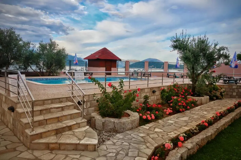 Игало: Apartments Maxi Katić