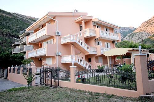 Apartmani Milacic — фото 1