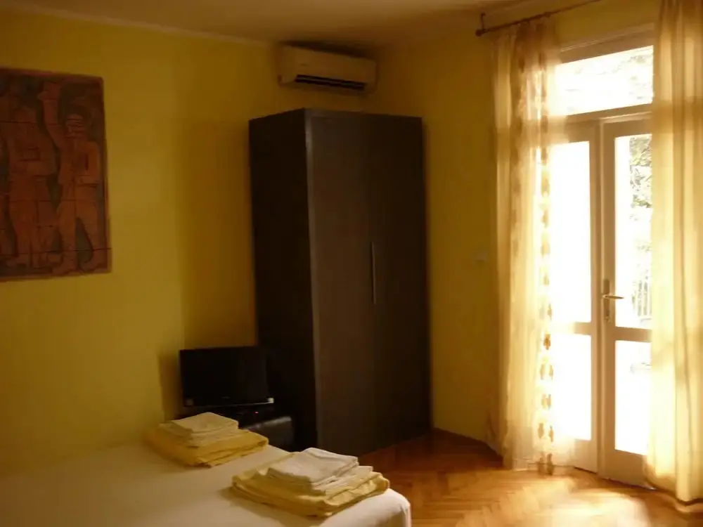 Херцег-Нови: Apartments Vila Kamelija