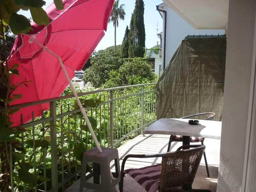 Херцег-Нови: Apartments Vila Kamelija