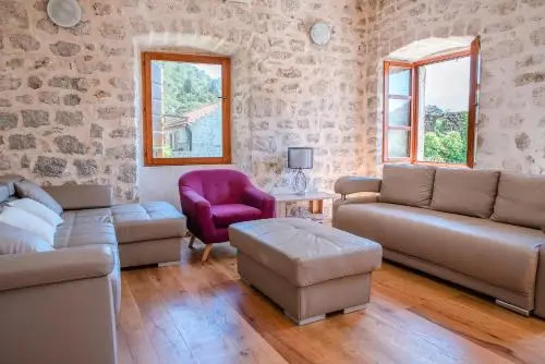 Пераст: GuestHouse Mrshe Palace