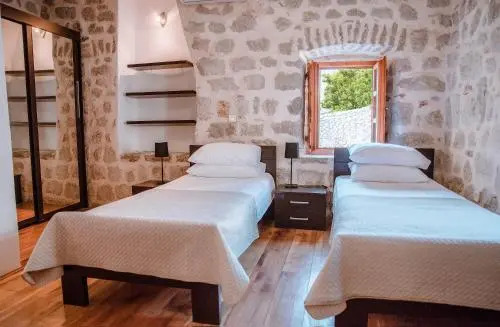 Пераст: GuestHouse Mrshe Palace