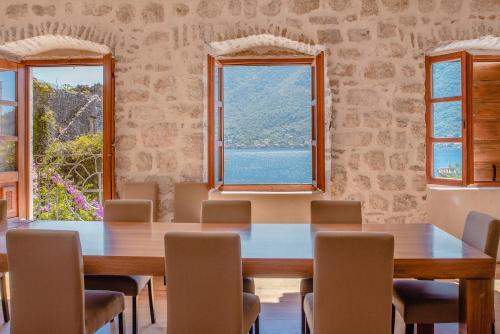 Пераст: GuestHouse Mrshe Palace