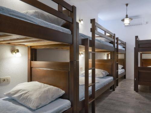 Доброта: Hostel Cent