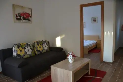Тиват: Apartments Porat