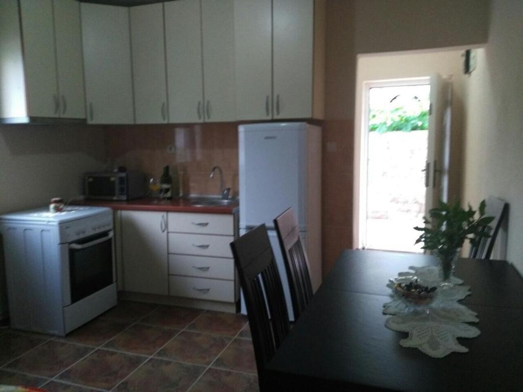 Доброта: Apartmani Cuce