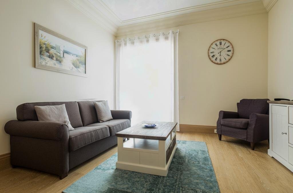Тиват: Apartments Beltour