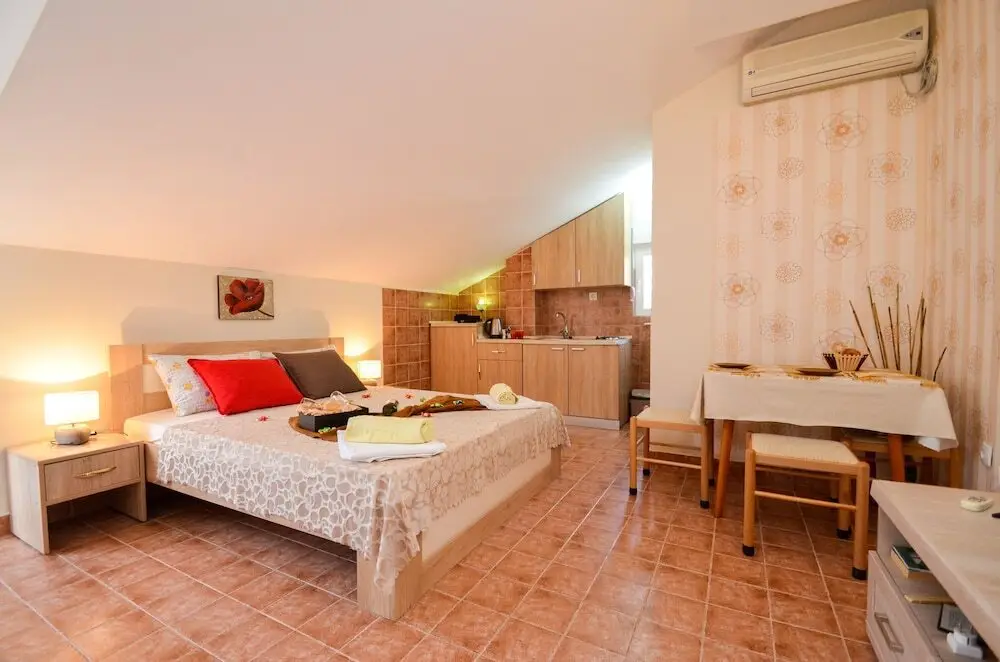 Доброта: Apartment The Sea Coast