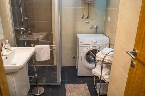 Будва: Apartments Belmont Becici