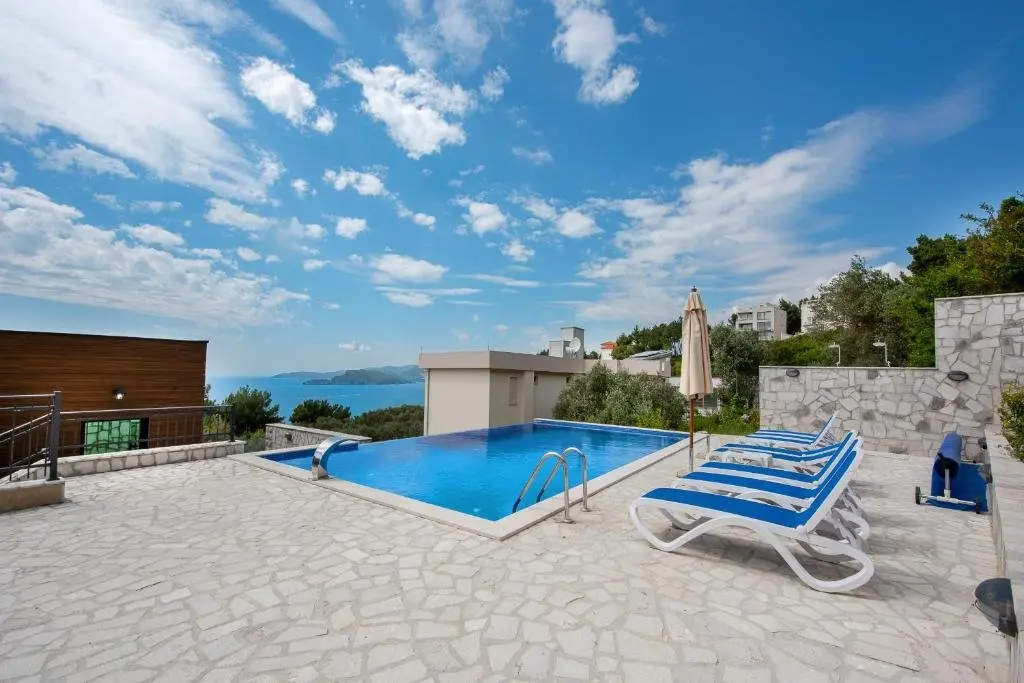 Свети-Стефан: Adria lux Apartments Sveti Stefan