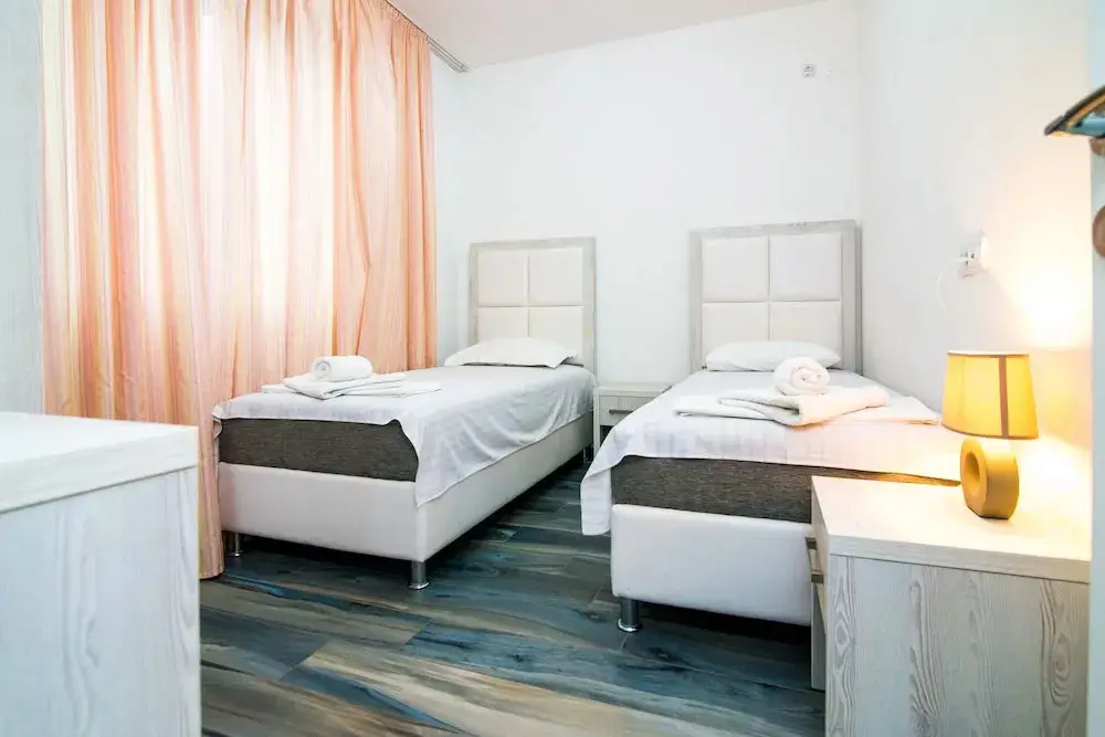 Бусат: Limunada Apartments