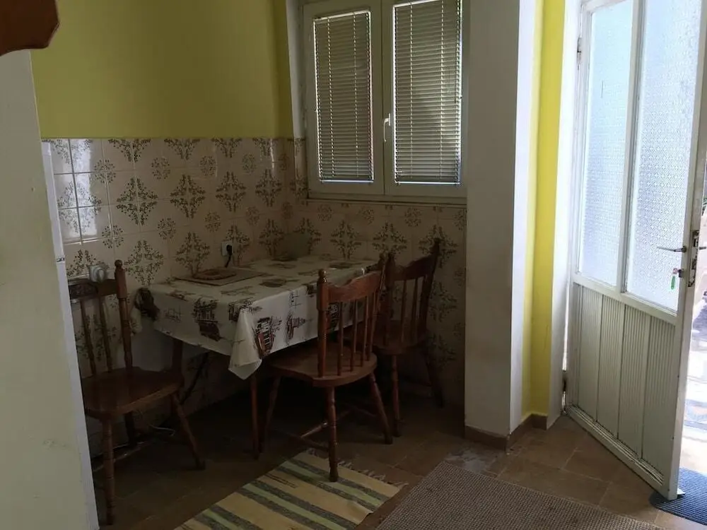 Тиват: Apartmani Raicevic