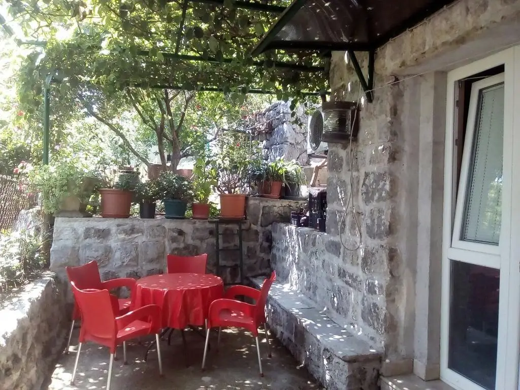 Стрп: Apartman Radovic