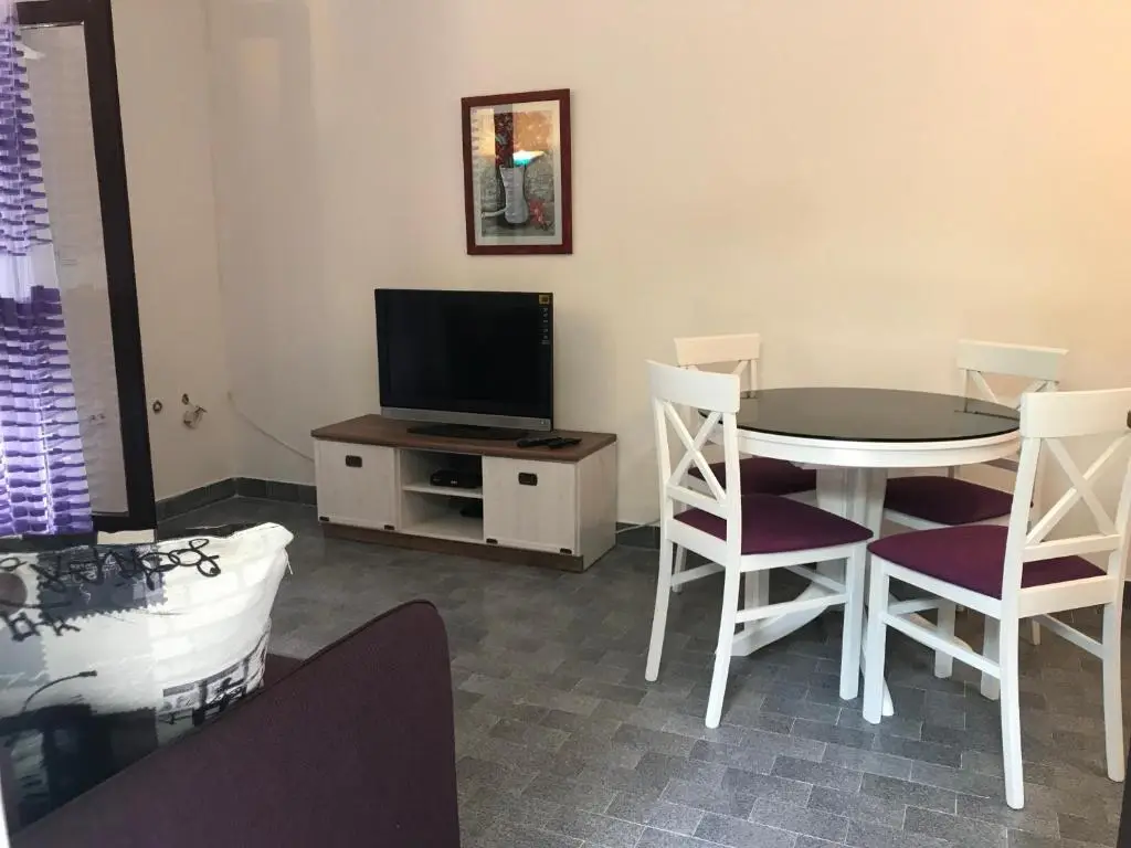 Петровац: Apartmani Novakovic