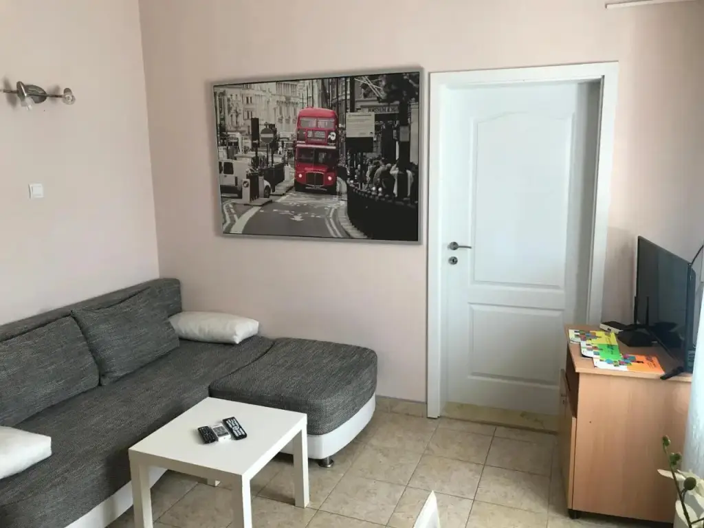 Сутоморе: Apartmani Tomovic