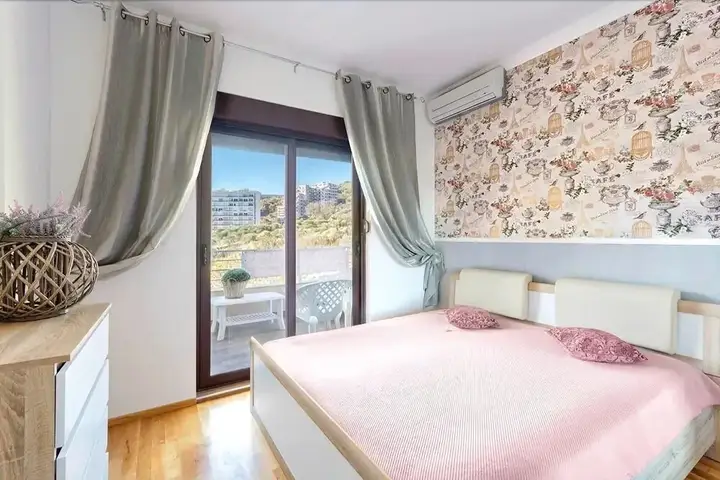 Будва: Apartments in Becici