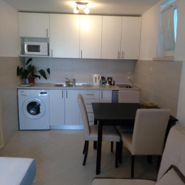 Игало: Apartment Oko Boke