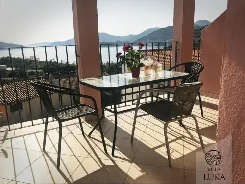 Свети-Стефан: Apartments Villa Luka