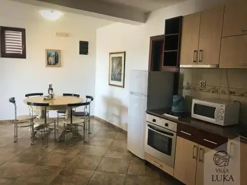 Свети-Стефан: Apartments Villa Luka